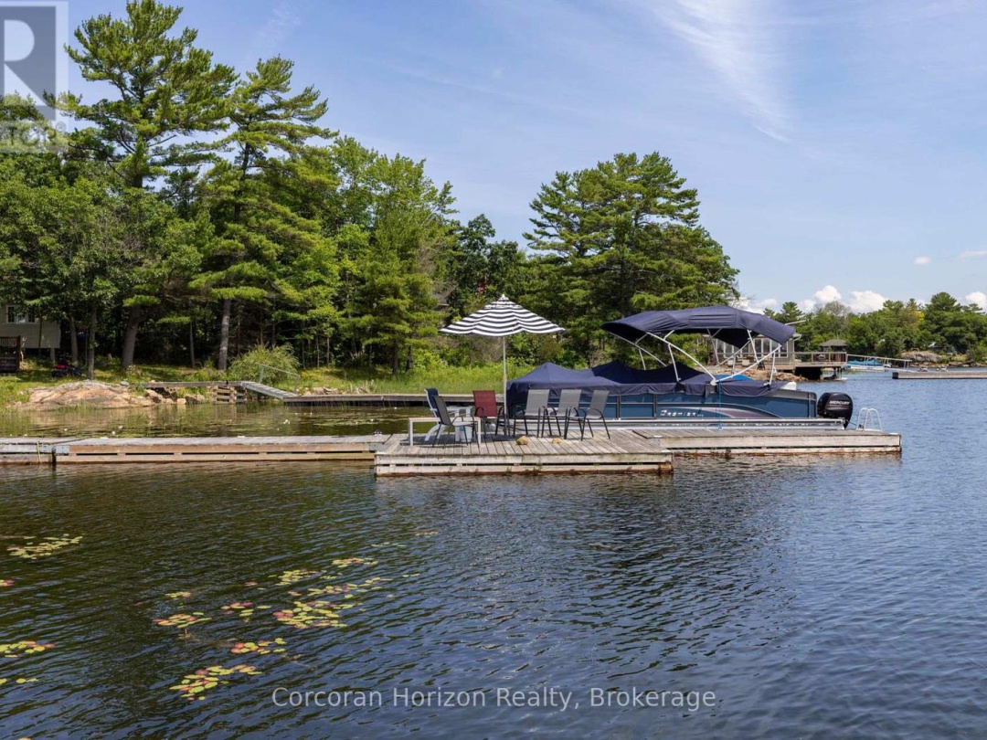 68 Wolverine Beach Rd, Georgian Bay