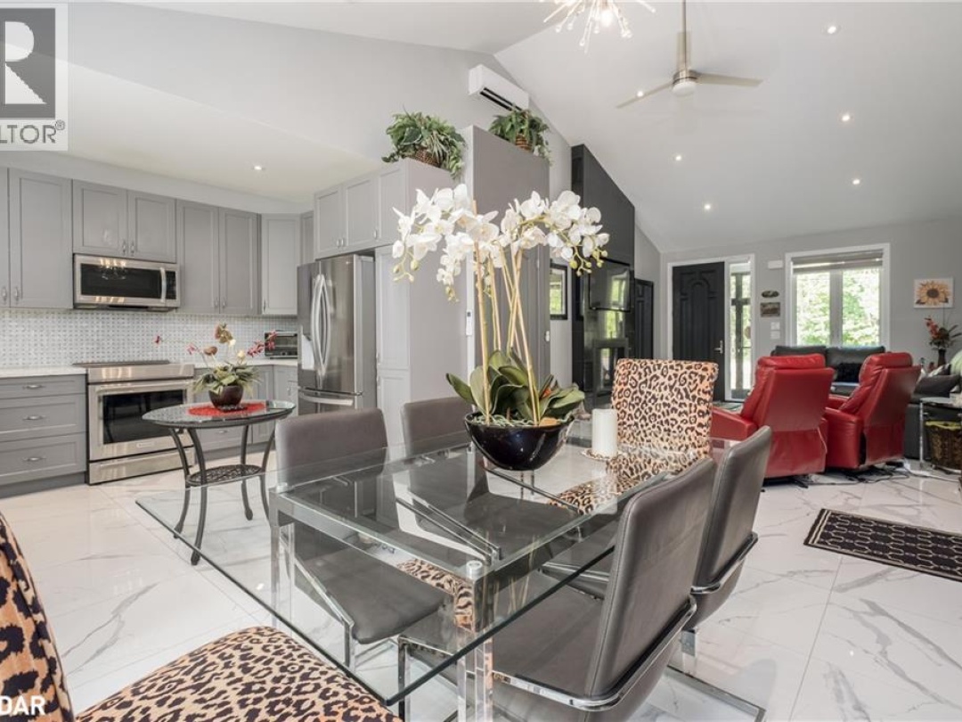 7249 DAVY Drive, 