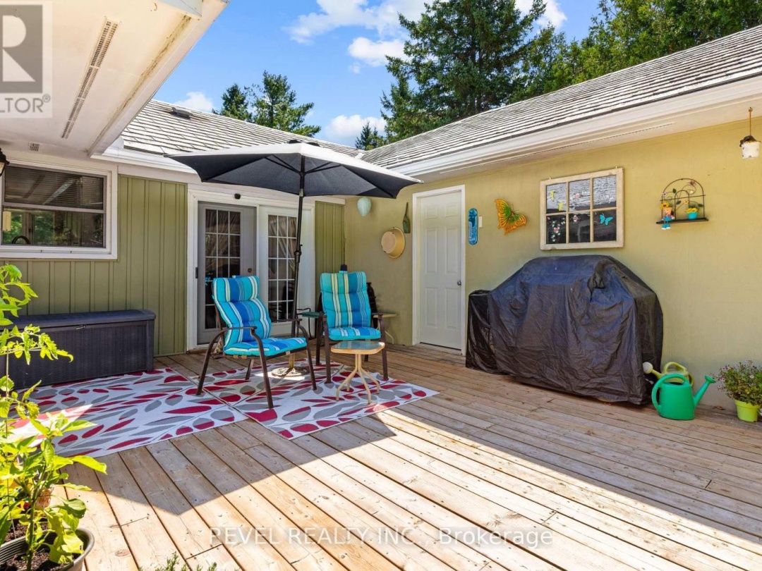 643 BALSAM LAKE DRIVE, 
