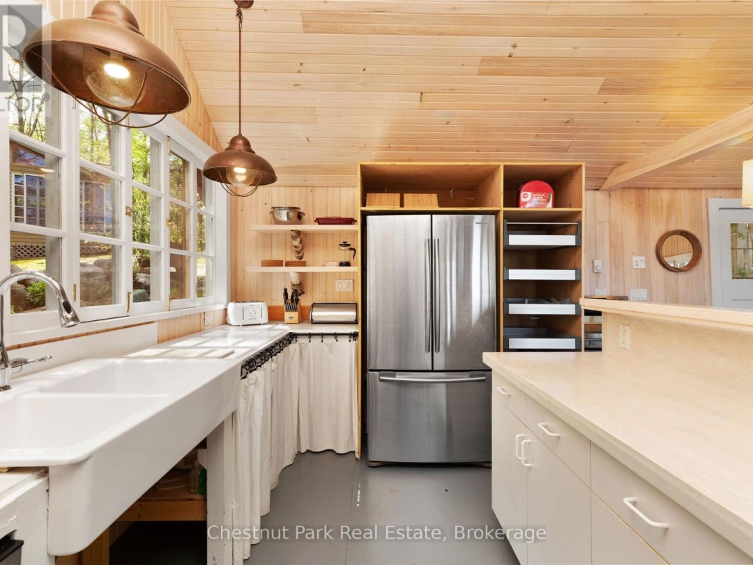 29 Island 26Lm, Lake Muskoka