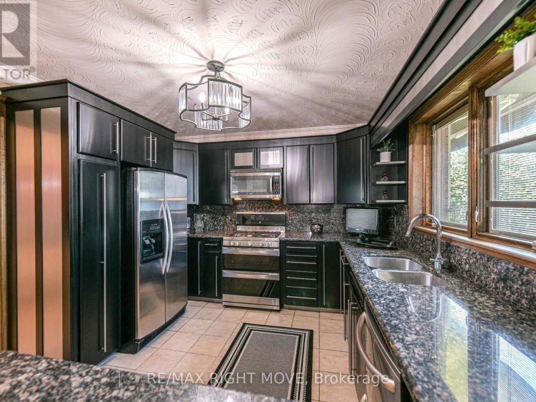 759 BROADVIEW AVENUE, 