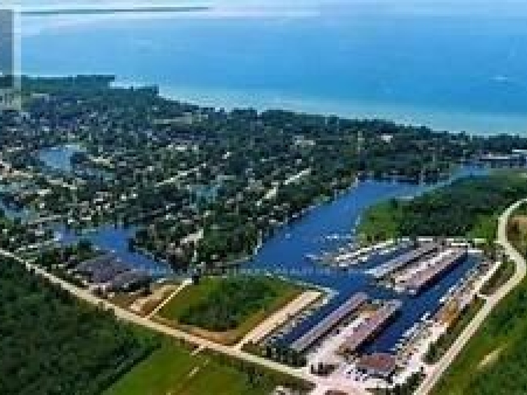 35 - 21 LAGUNA PARKWAY, Lake Simcoe