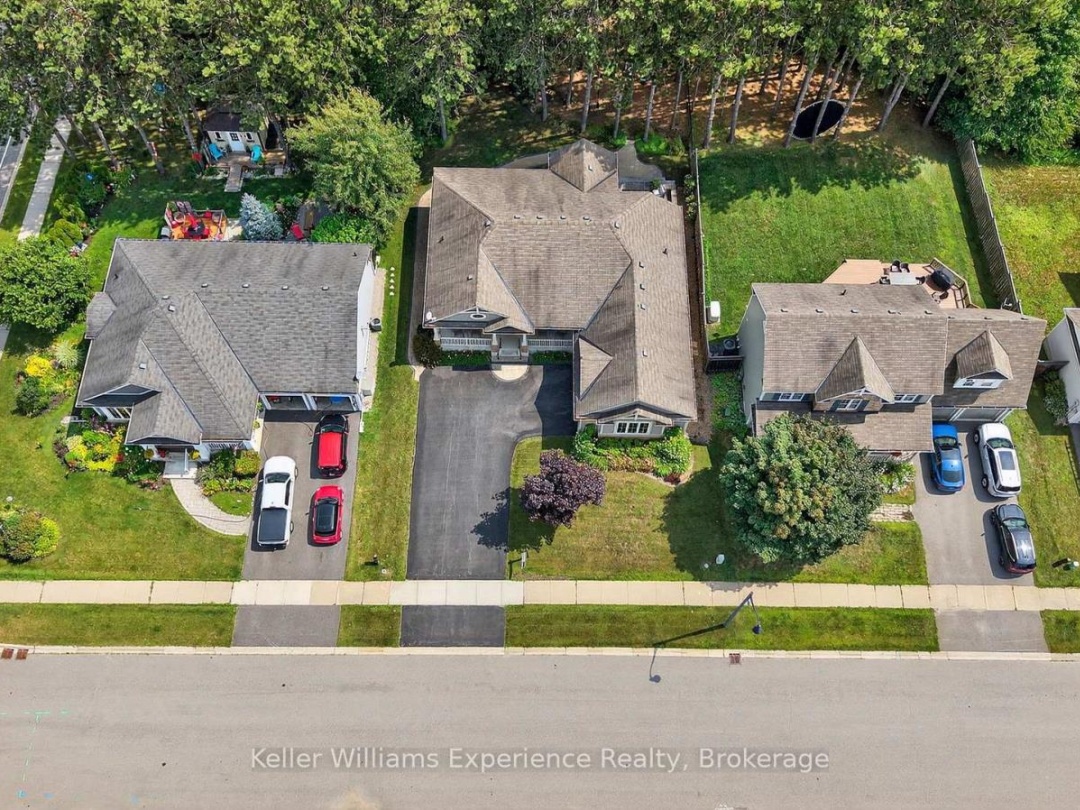 40 WINDSONG CRESCENT, 
