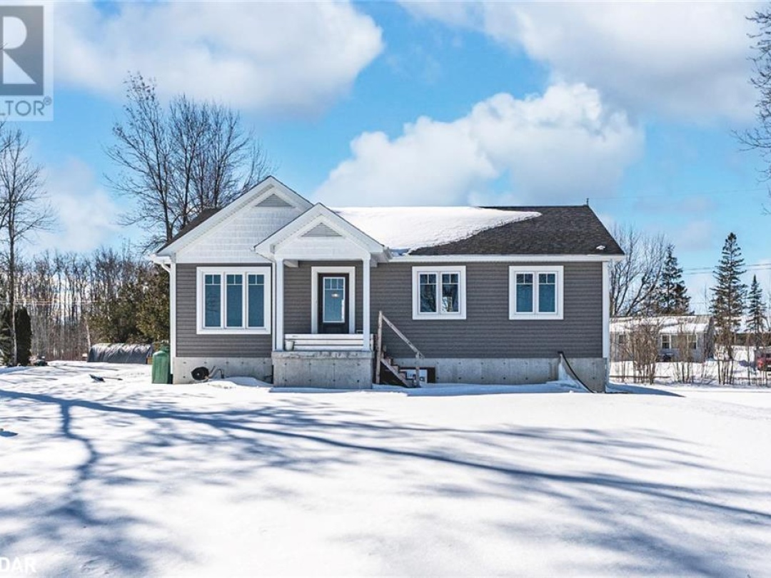 4097 Dalrymple Drive, Dalrymple Lake
