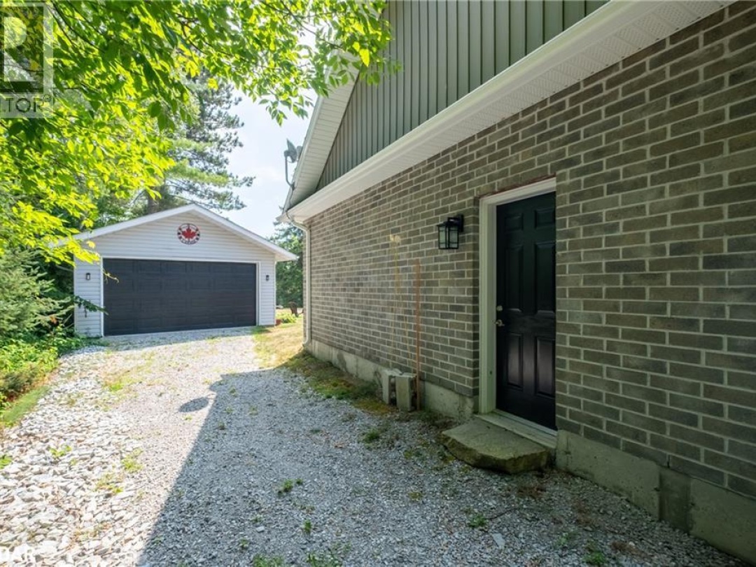 7249 DAVY Drive, 
