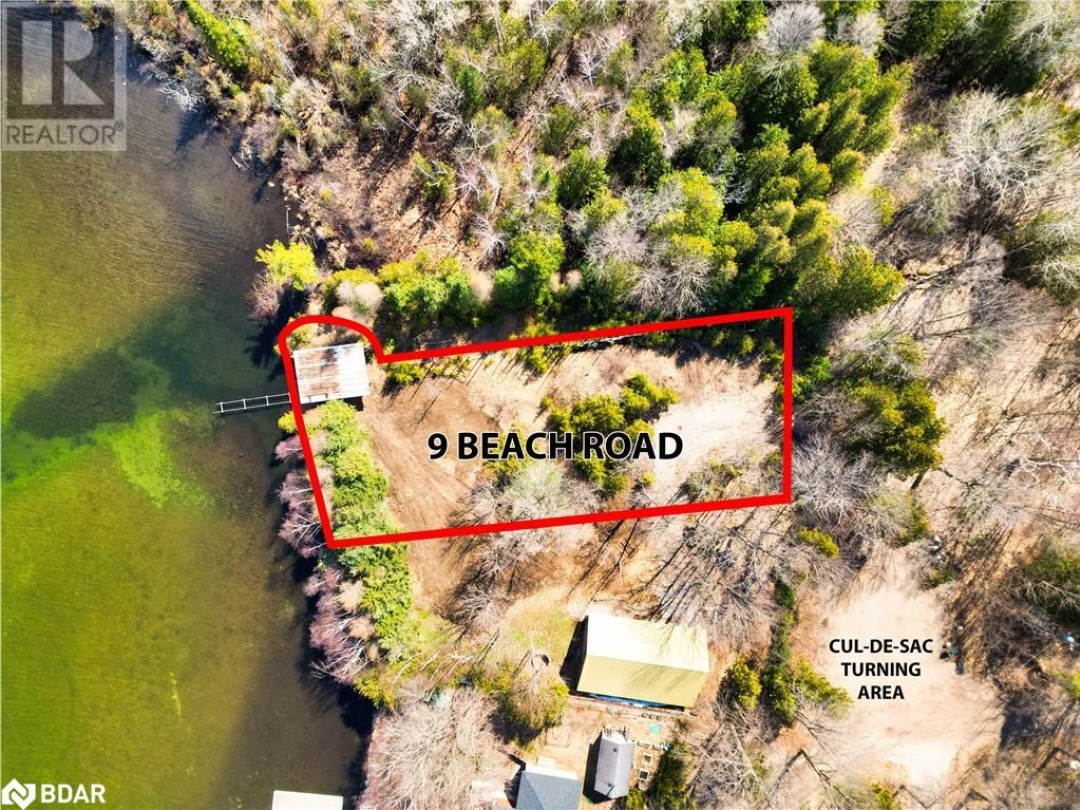 9 Beach Road, Bass Lake