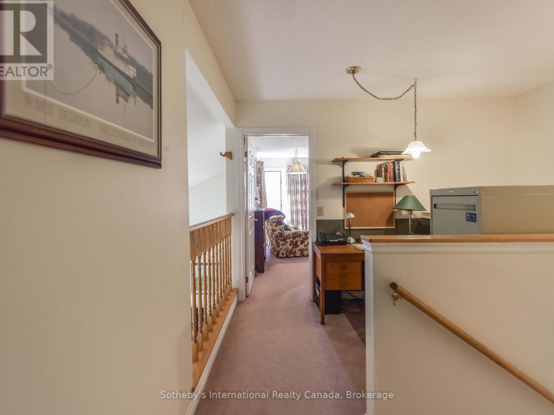 104 - 10 MUSEUM DRIVE, 