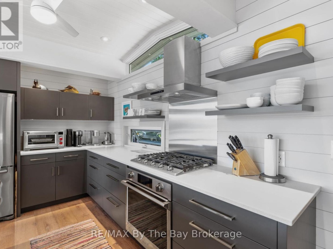18152 GEORGIAN BAY SHORE, 
