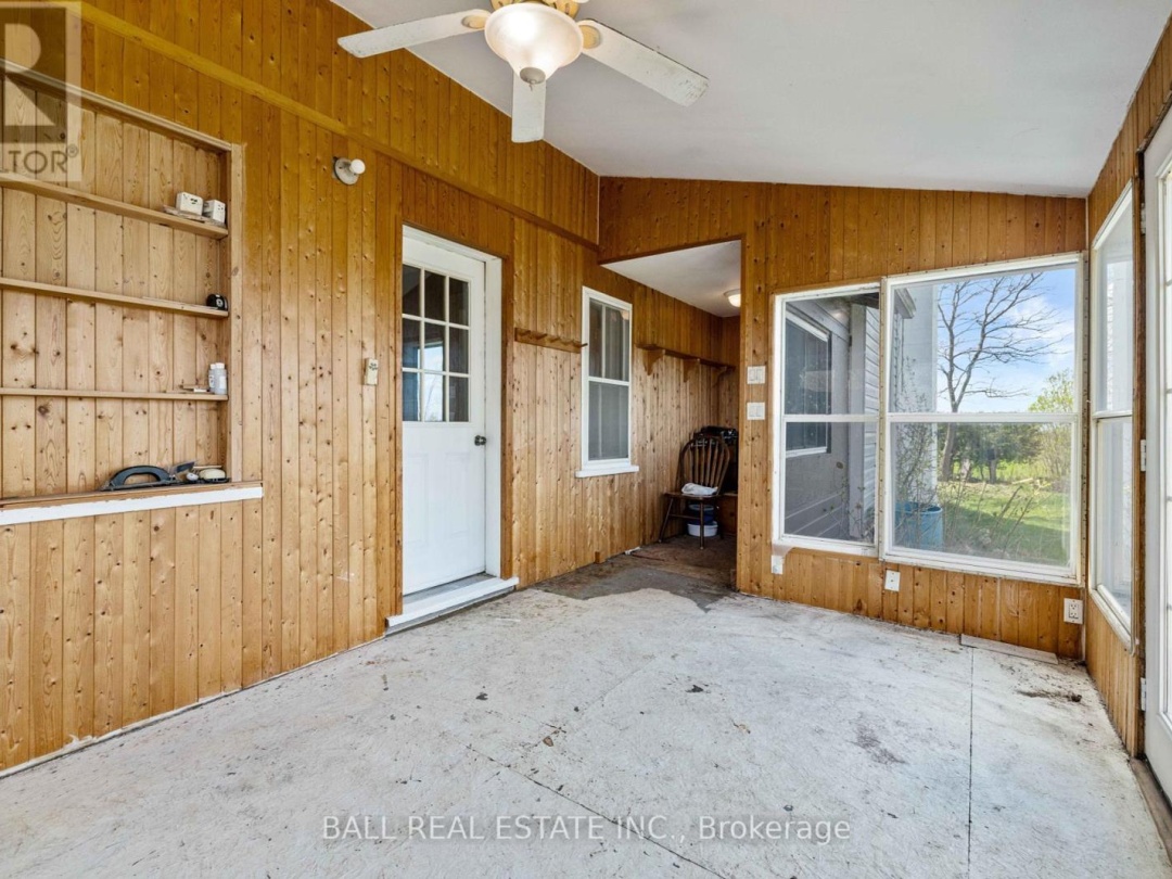 589 COUNTY ROAD 8, 