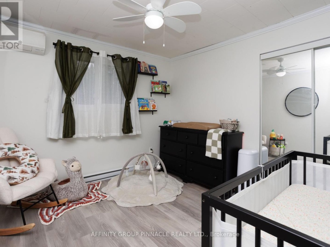 828 NORTHLINE ROAD, 