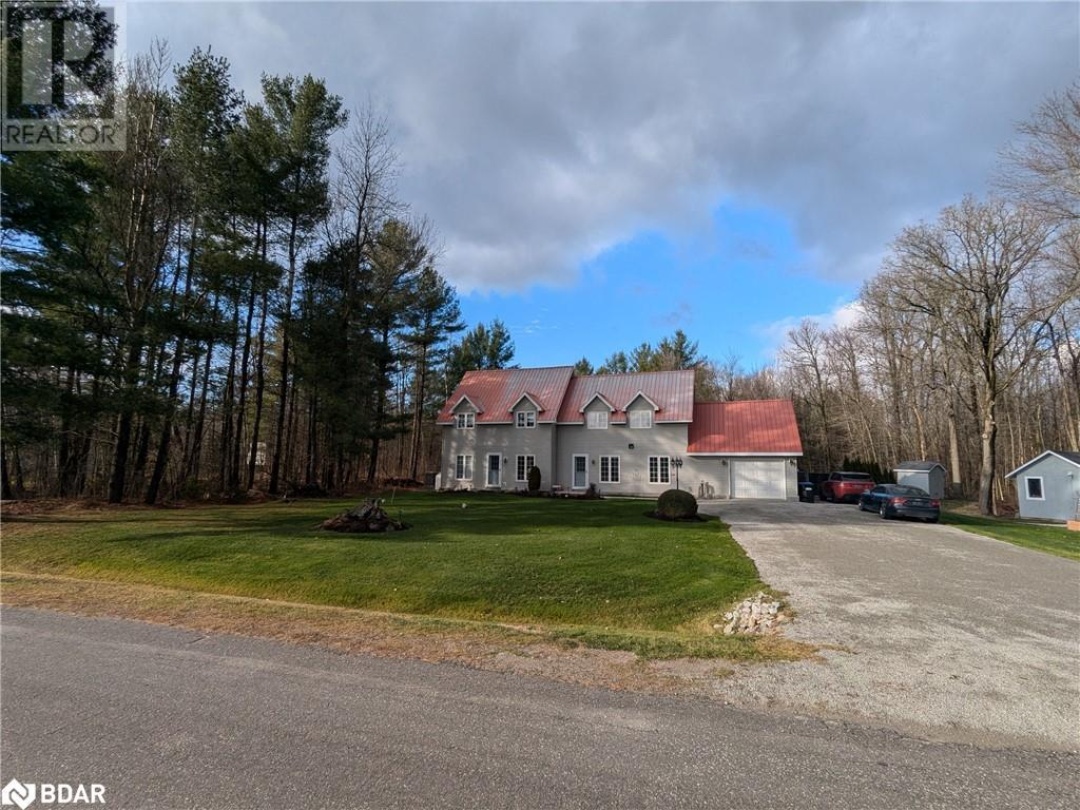 1572 Laughlin Falls Road, Coldwater