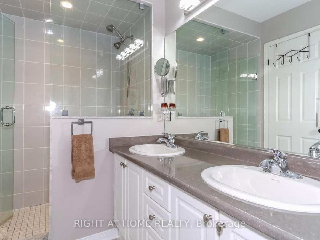 28 Masters Crescent, Georgian Bay