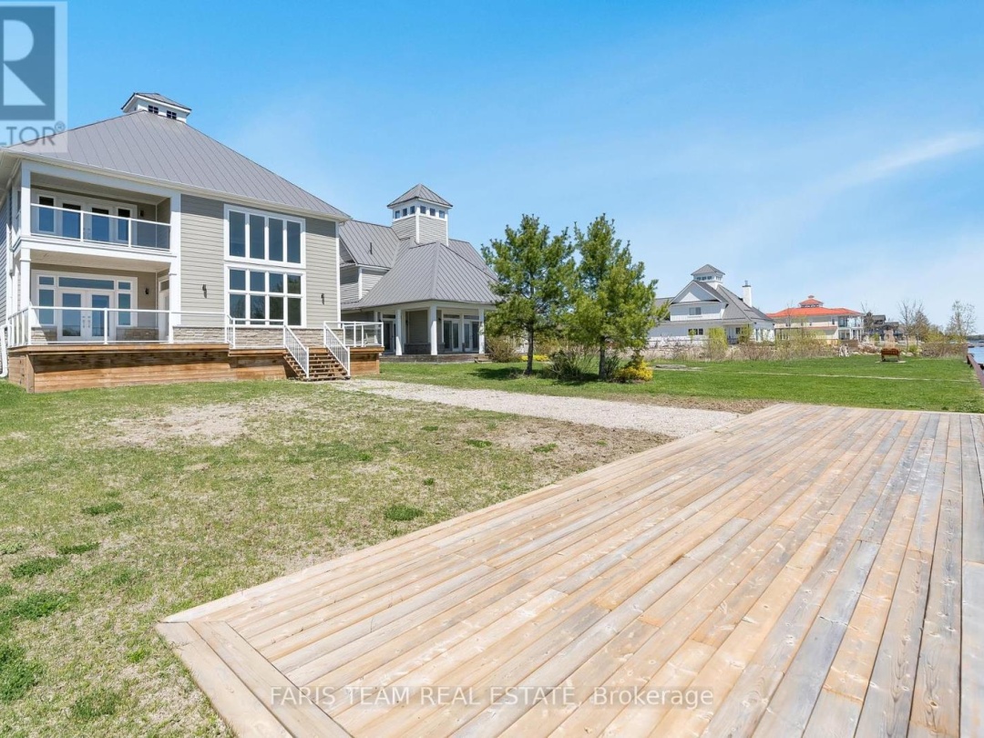 9 Dock Lane, Georgian Bay