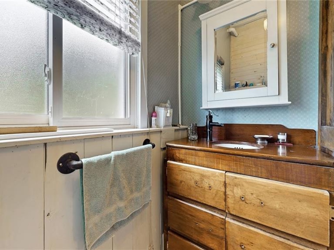 2808 Gelert Road, Minden Hills