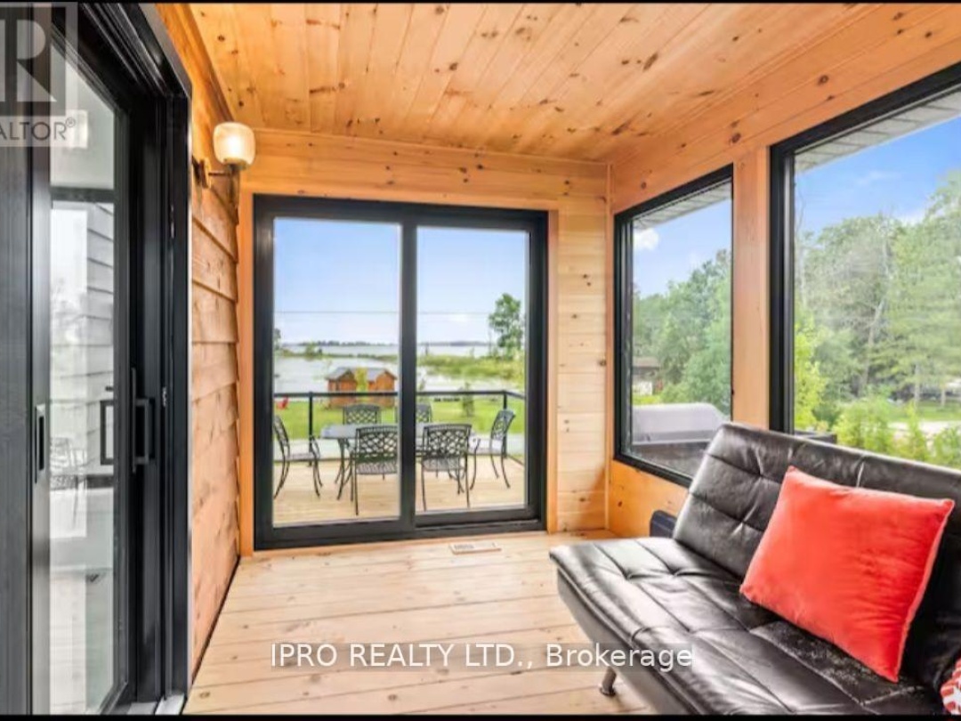 39 LONG POINT ROAD, 