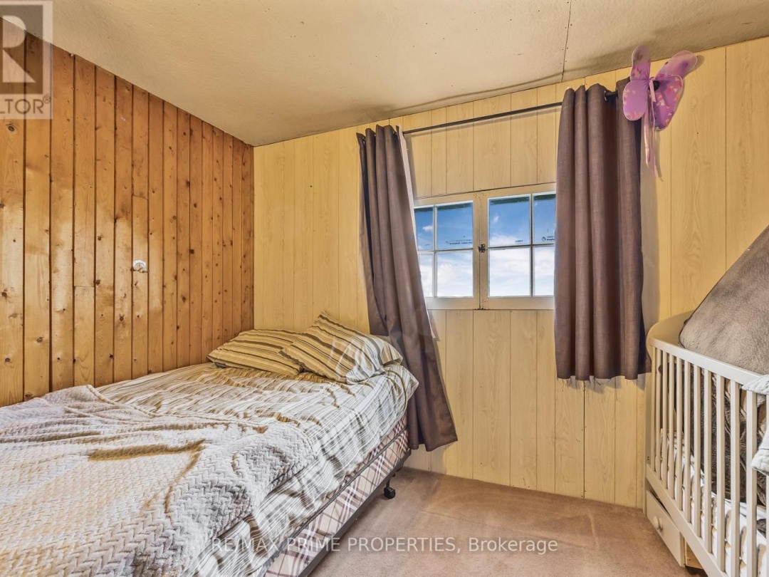 1947 WOODS BAY ROAD, Lake Couchiching