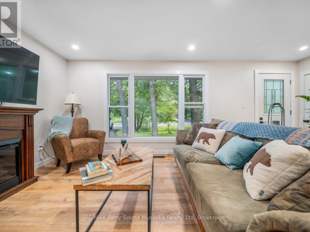 104 PARRY SOUND DRIVE, 