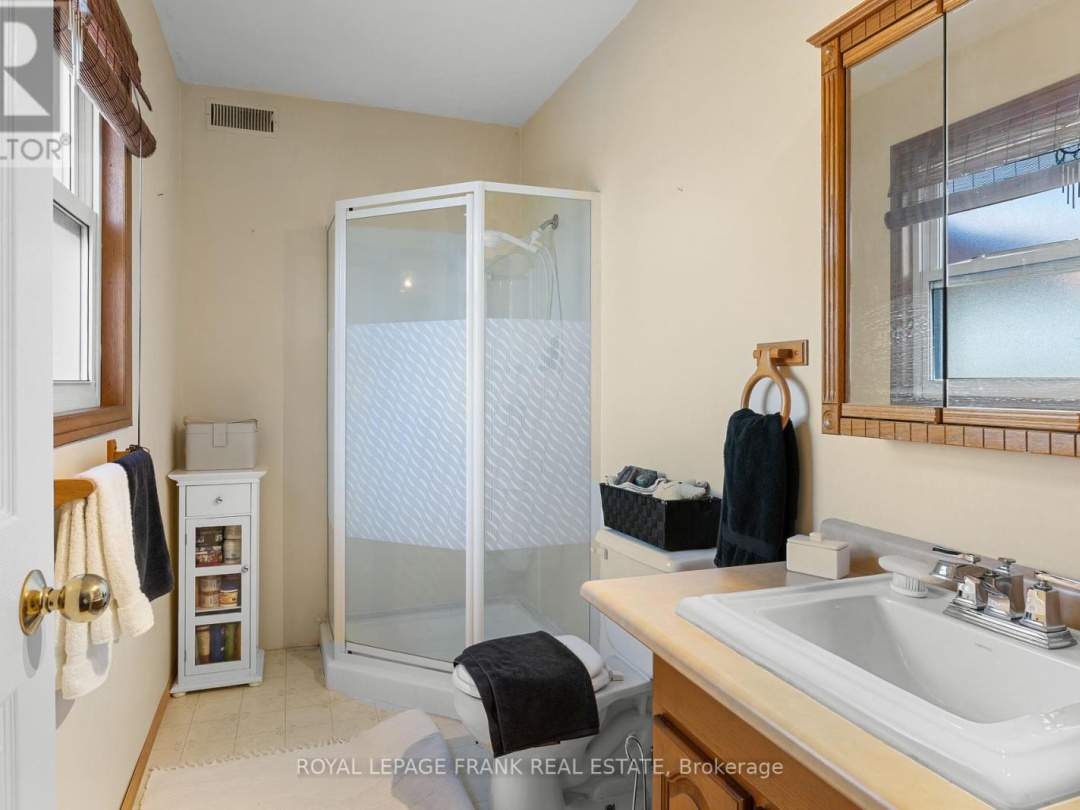2269 THURSTONIA ROAD,