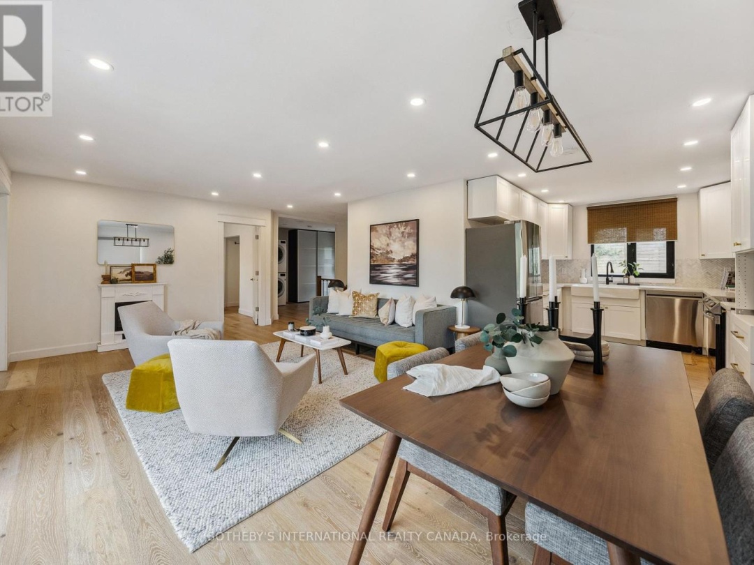 25 SILVER BIRCH STREET, 