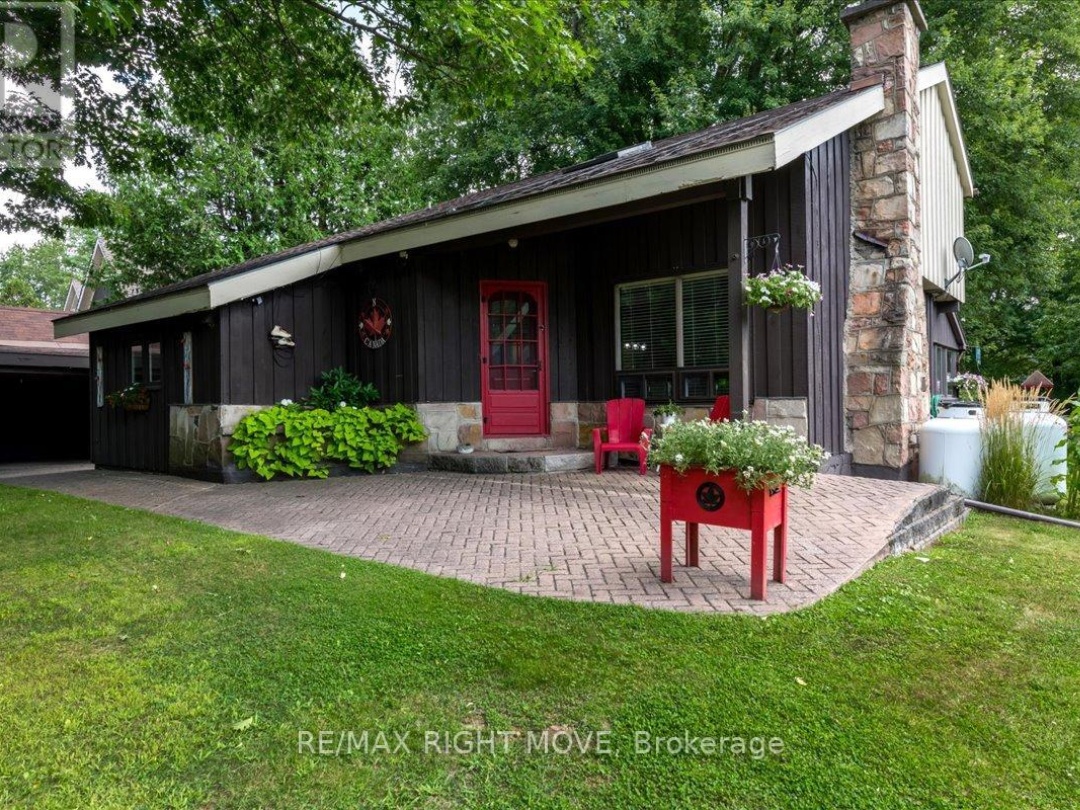 1032 COWBELL LANE, 
