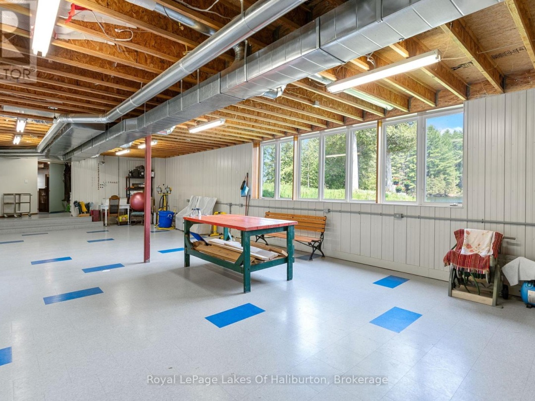 1089 PIONEER ROAD, 