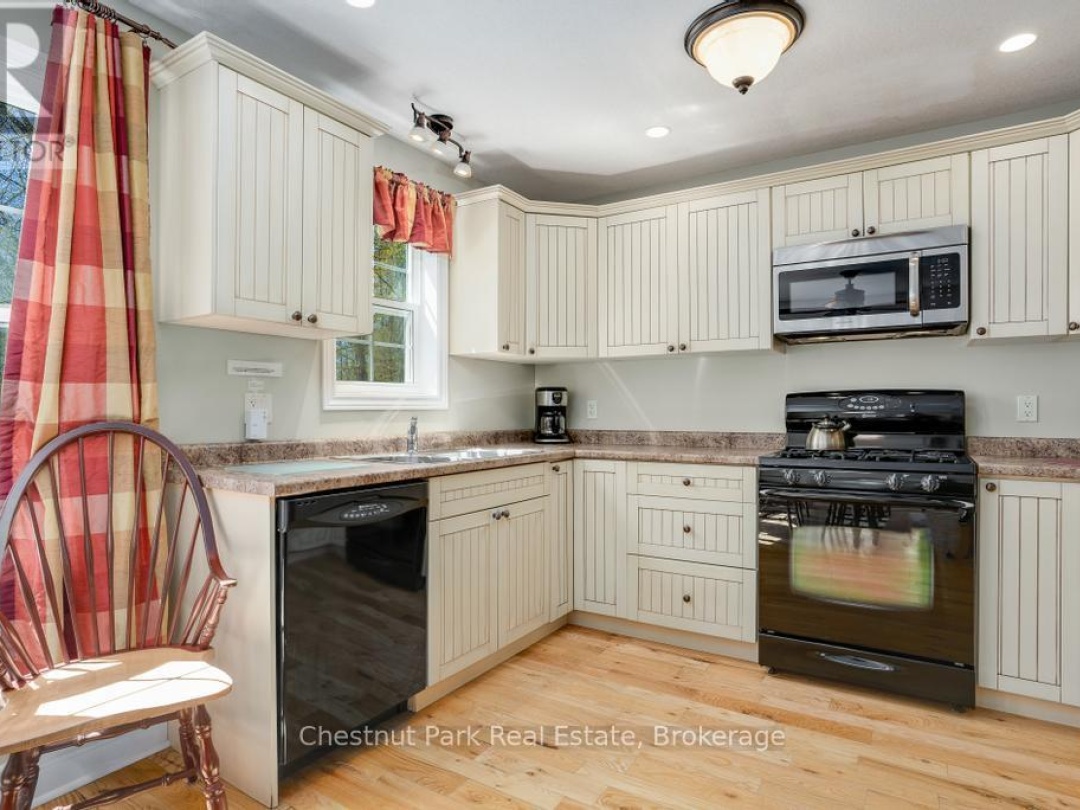 1052 RAT BAY RD 109-7 ROAD, Lake of Bays