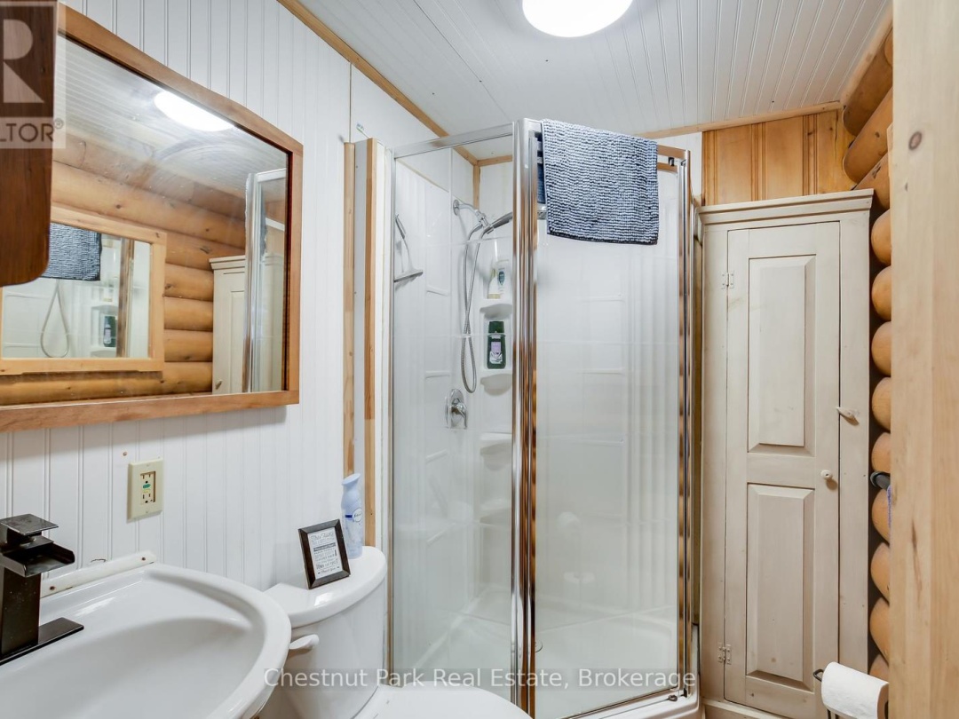 30 MCVITTIE ISLAND, 