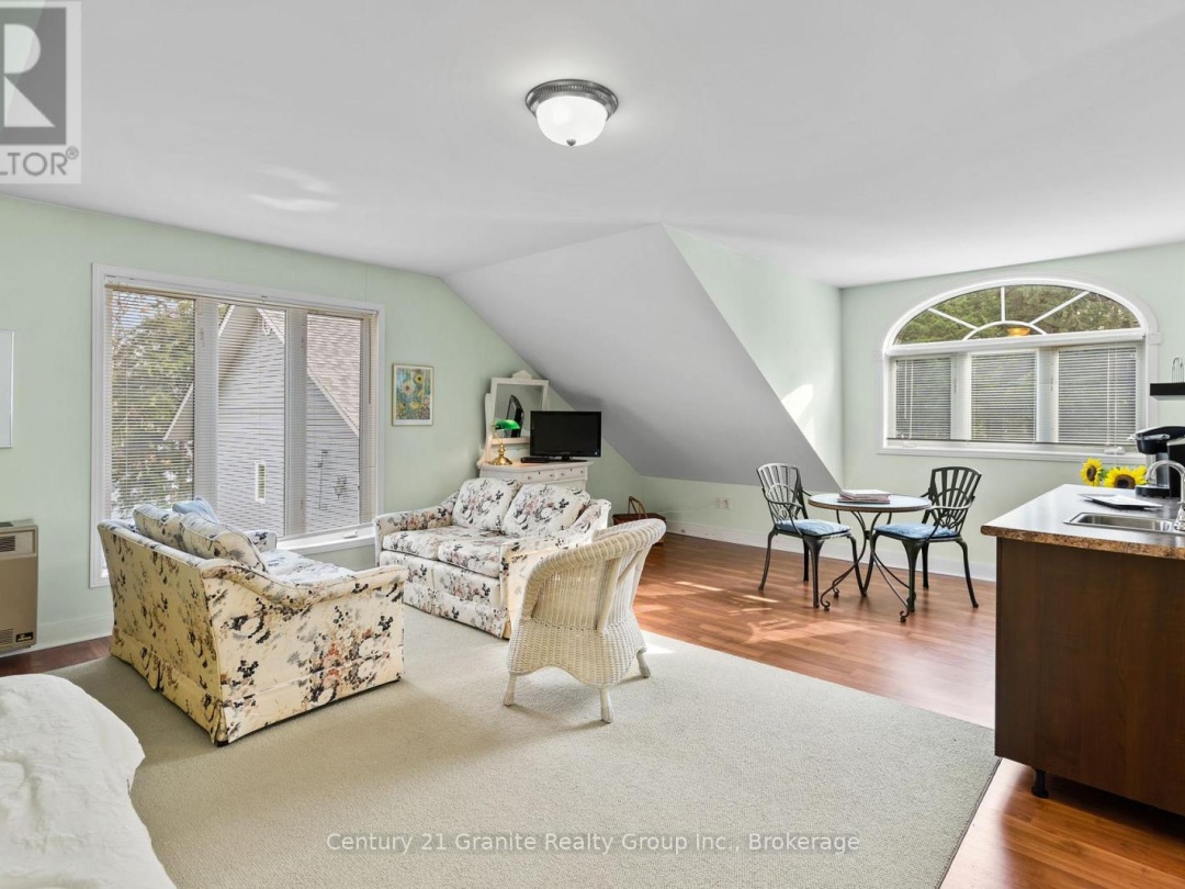 3526 WEST SHORE ROAD, 