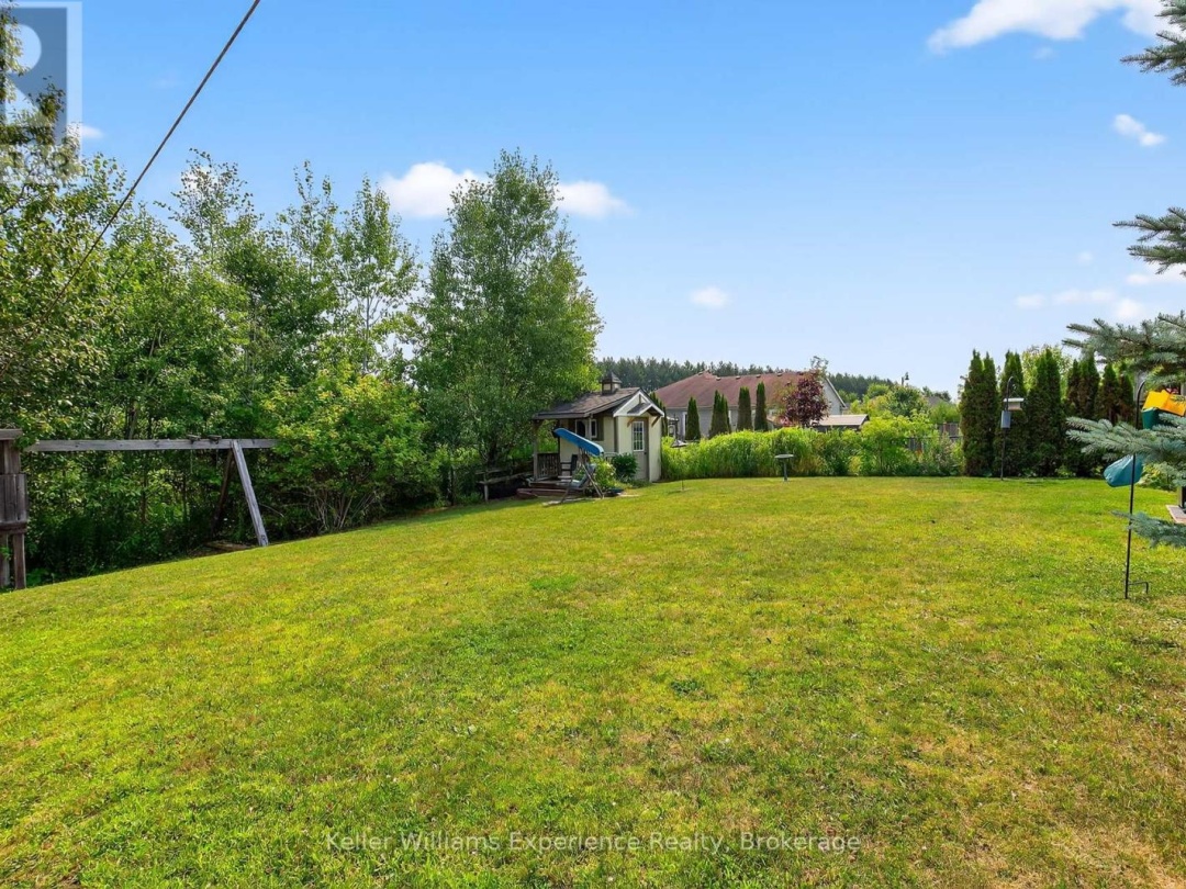 44 FIELDSTREAM CHASE, 