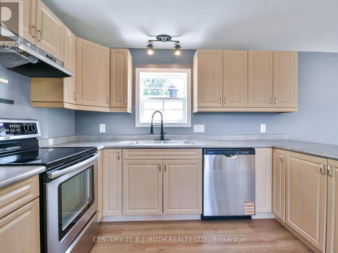 4113 ASH CRESCENT, 