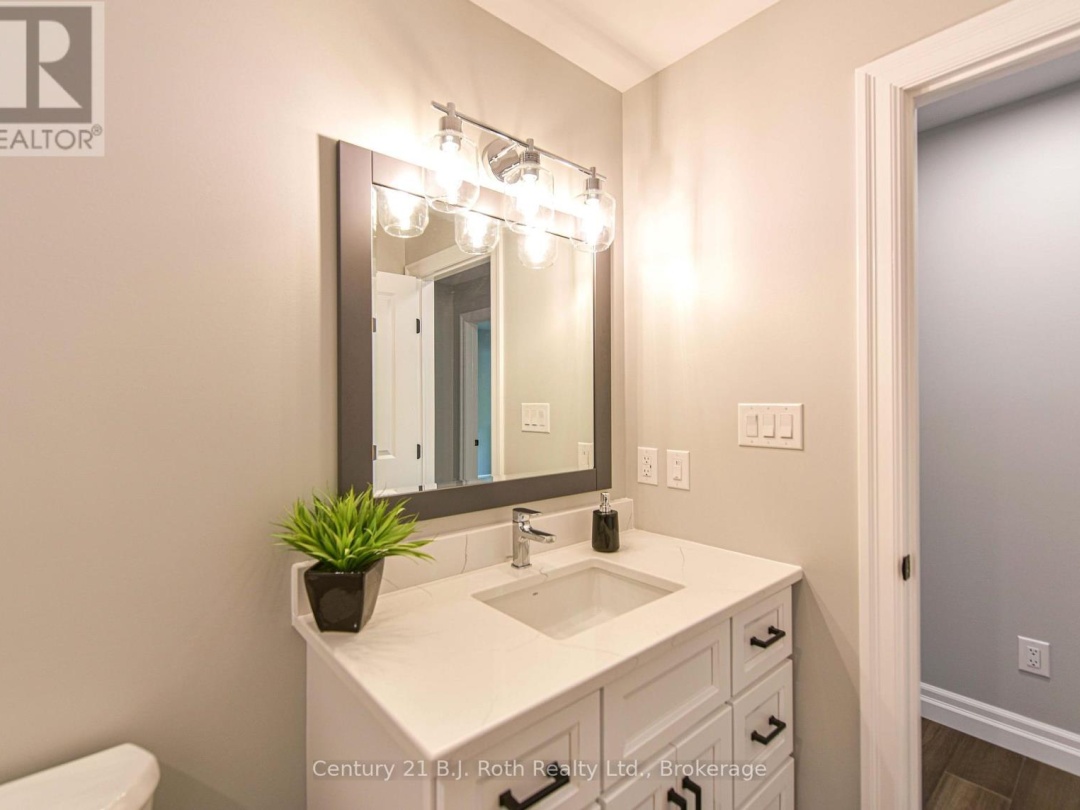 3324 BRAMSHOTT AVENUE, 