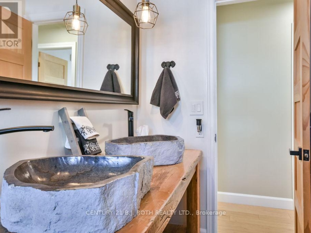 21 ARGYLE AVENUE, 