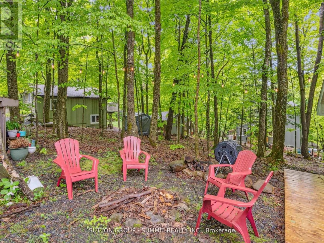 17 SUGARBUSH LANE, 