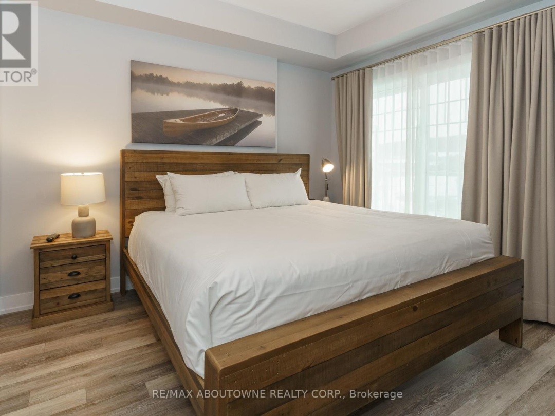 332 - 25 PEN LAKE POINT ROAD, 