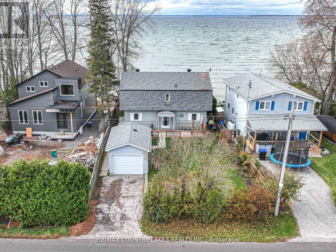 2102 Lakeshore Drive, Lake Simcoe