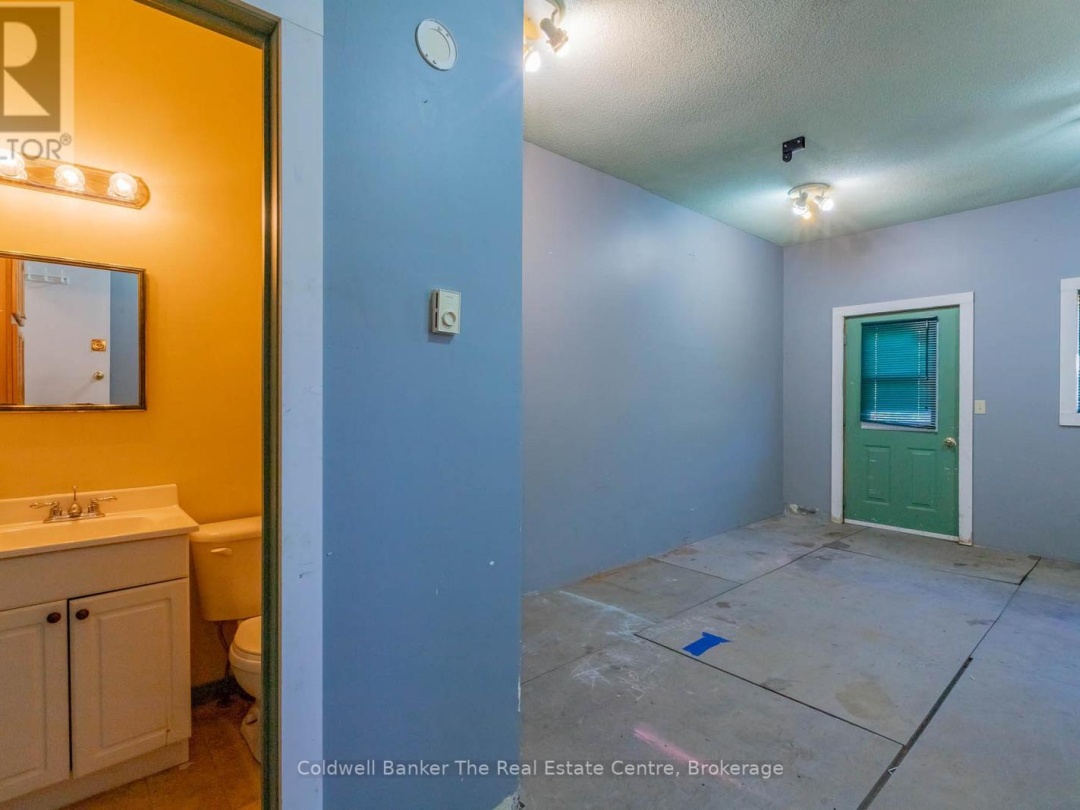 5 ANTHONY COURT, 