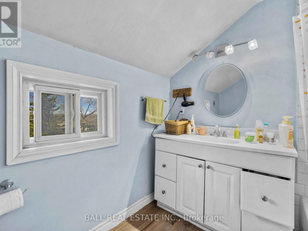 589 COUNTY ROAD 8, 