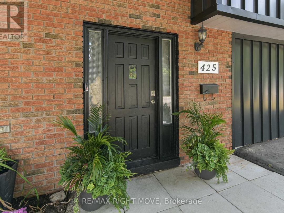 425 RAYMOND AVENUE, 