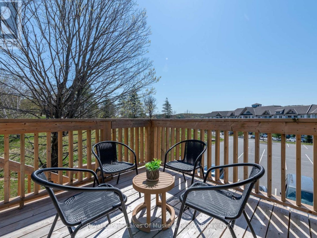 301 - 29 DEERHURST TENNISVIEW DRIVE, 