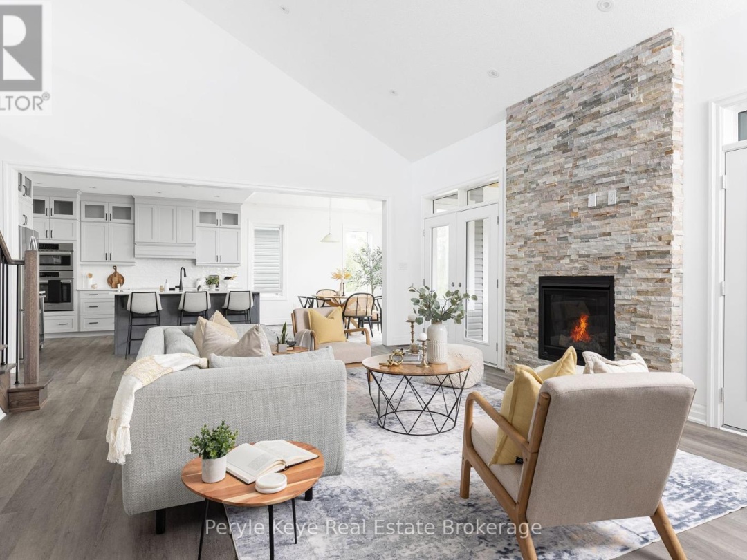 30 DYER CRESCENT, 