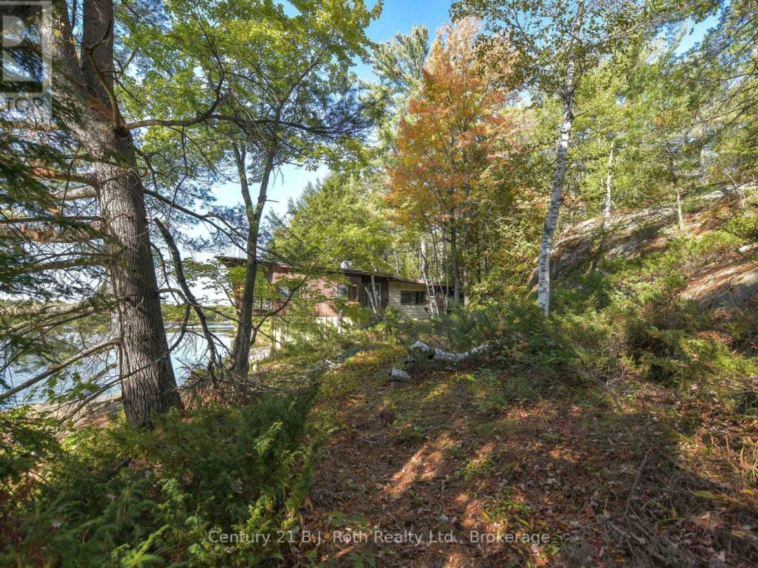 2 - 1112 SAM COOK ROAD, 