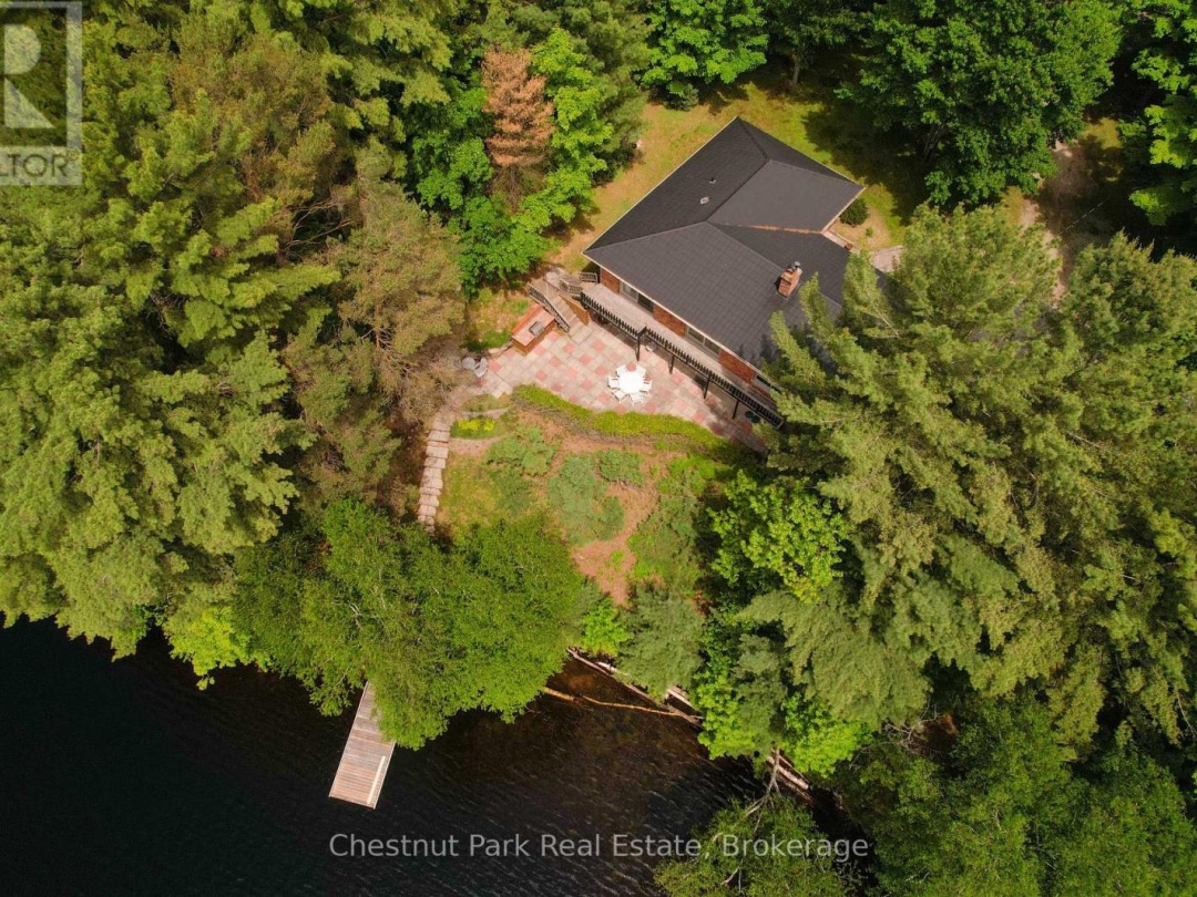 652 North Waseosa Lake Road, Waseosa Lake