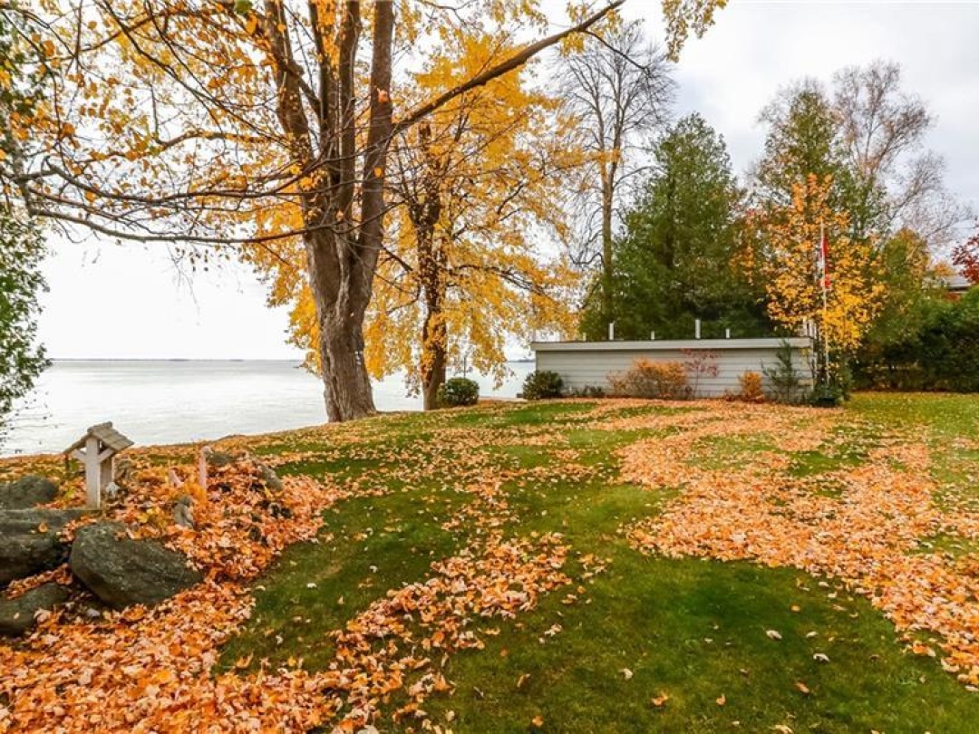 155 Parkside Dr Drive, Lake Simcoe