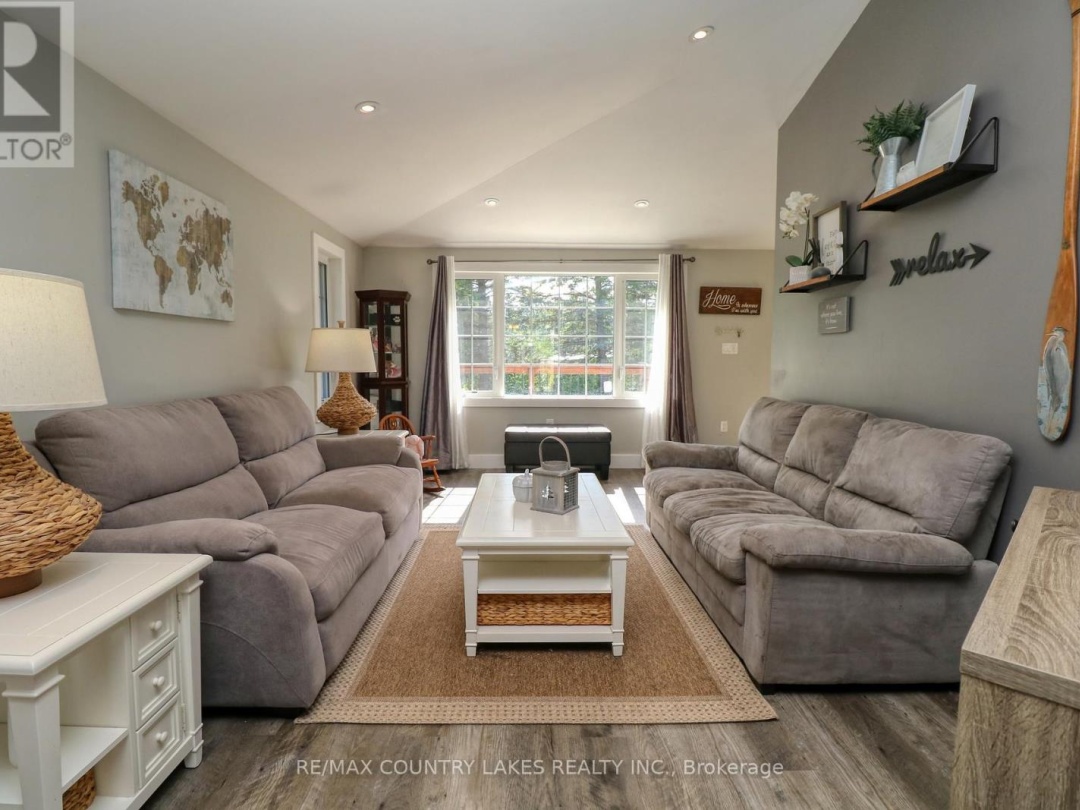 15 PATRICIA CRESCENT, 