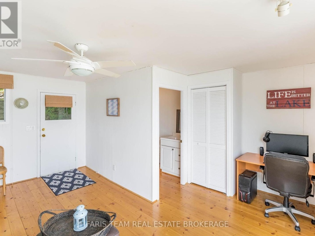 127 SHORELINE DRIVE, 