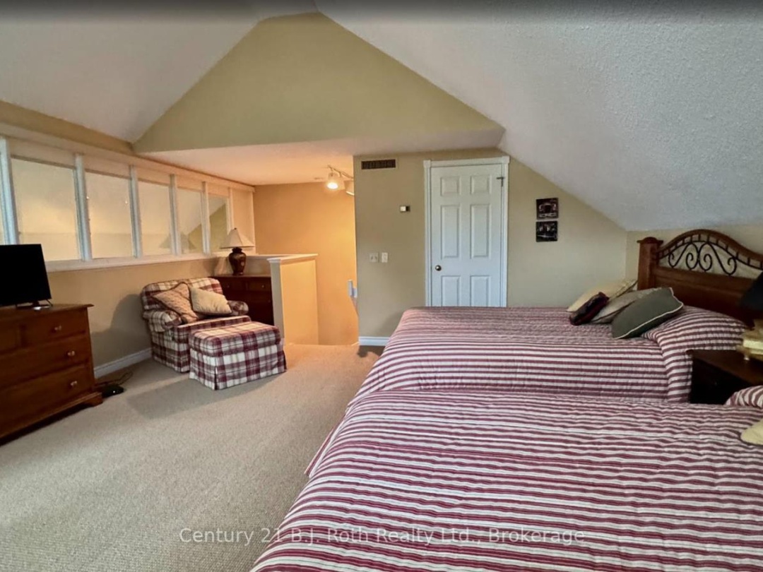 431 GRANDVIEW HILLTOP DRIVE, 