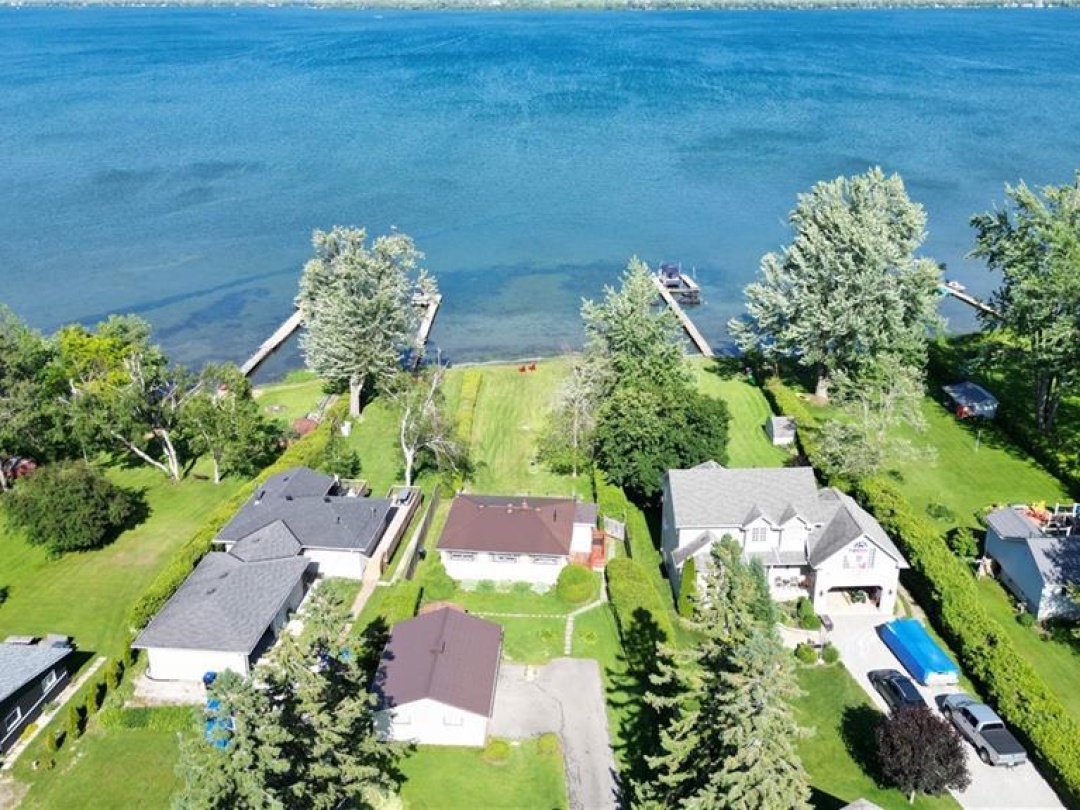 3529 BAYOU Road, 