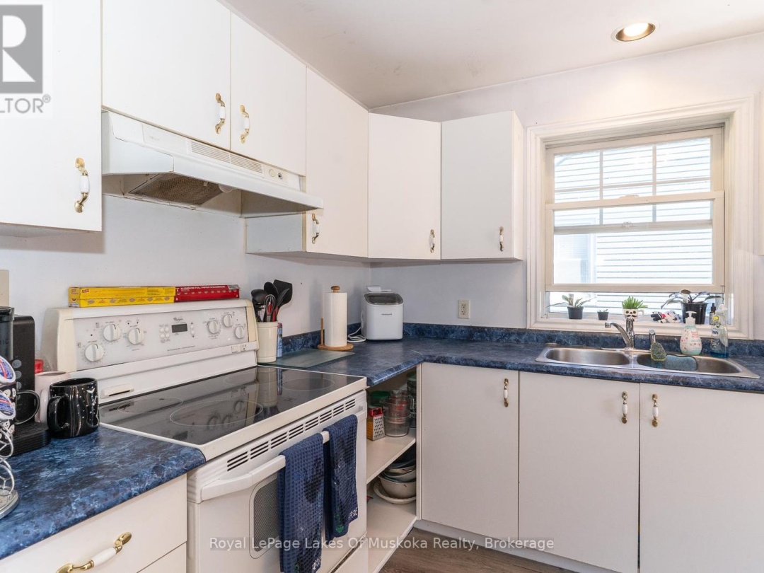 111 ALICE STREET, 
