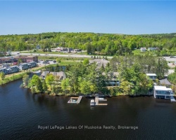 Cottage for Sale on Fairy Lake