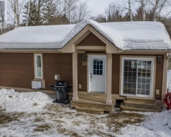 Cottage for Sale on Lake of Bays